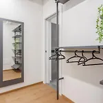 Stylish Loft With Private Garage Near Ghirlandina מודנה