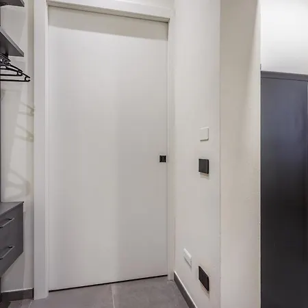 Apartamento Stylish Loft With Private Garage Near Ghirlandina