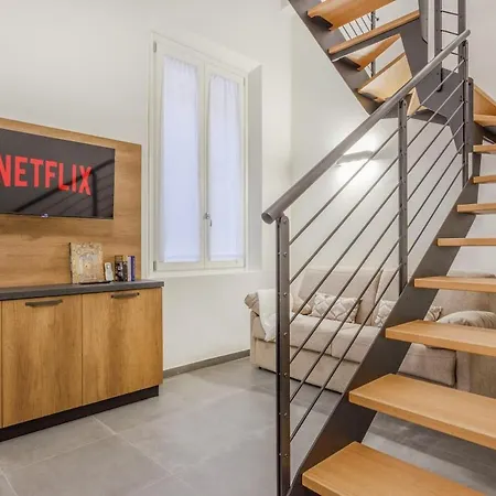 Apartmán Stylish Loft With Private Garage Near Ghirlandina Modena