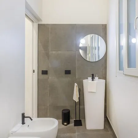 Lejlighed Stylish Loft With Private Garage Near Ghirlandina *