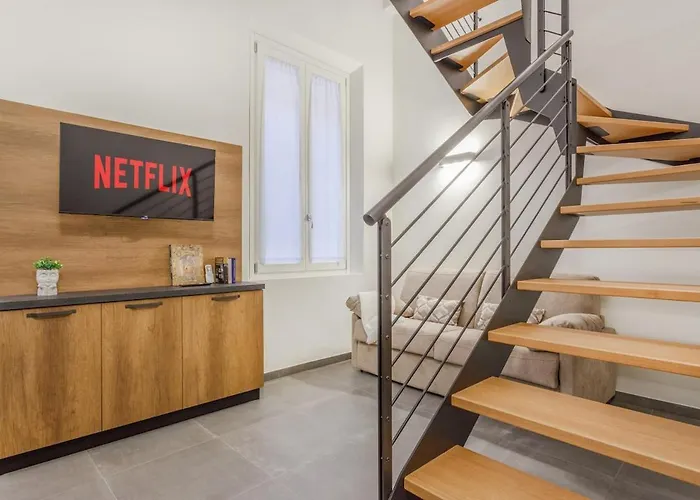 Apartamento Stylish Loft With Private Garage Near Ghirlandina Modena